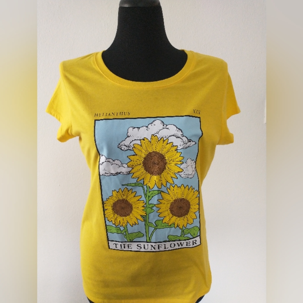 Yellow Sunflower Graphic Art T-shirt